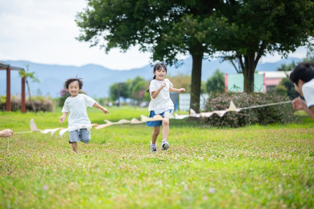 子どものかけっこ